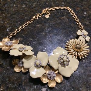 Stella & dot necklace